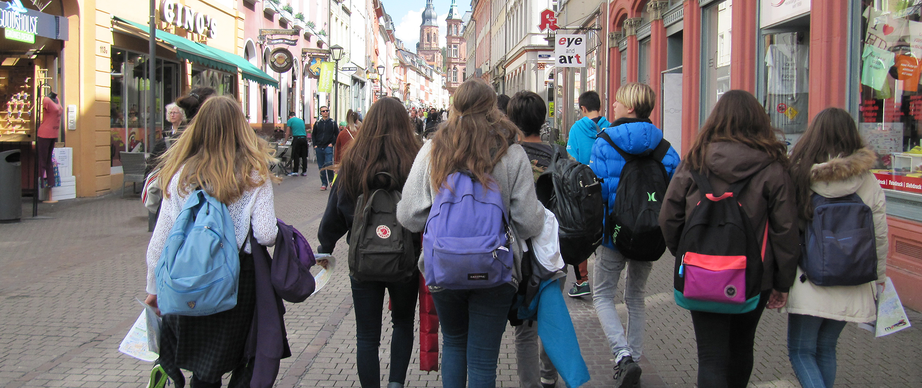 Estades i intercanvis lingüístics