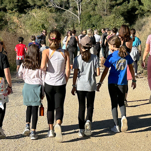 La IX Marxa ARI, un nou dissabte en família dedicat a la solidaritat