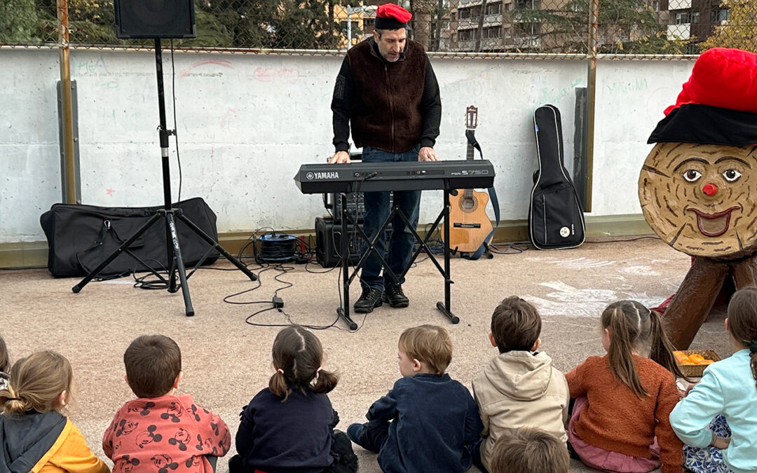 Tercera edició de la Fira de Nadal: nou èxit de la trobada per a famílies d’Educació Infantil